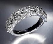 14 kt White Gold Wedding Band