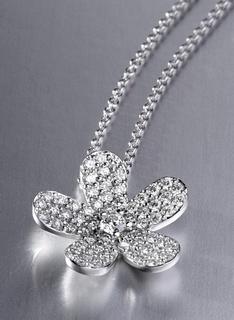 14 kt White Gold Diamond Flower Pendant
